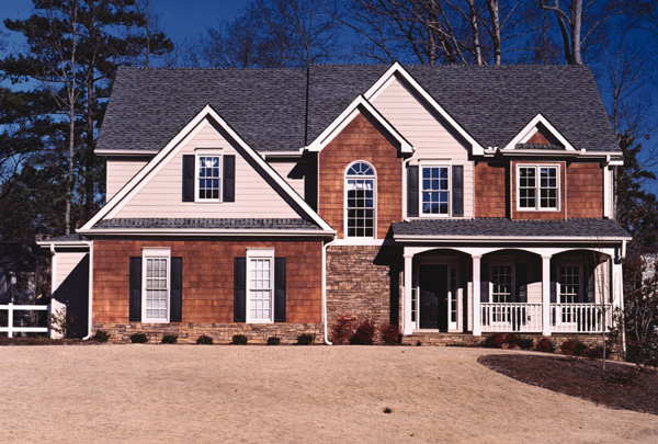 Colonial Plan with 2826 Sq. Ft., 5 Bedrooms, 3 Bathrooms, 2 Car Garage Picture 8