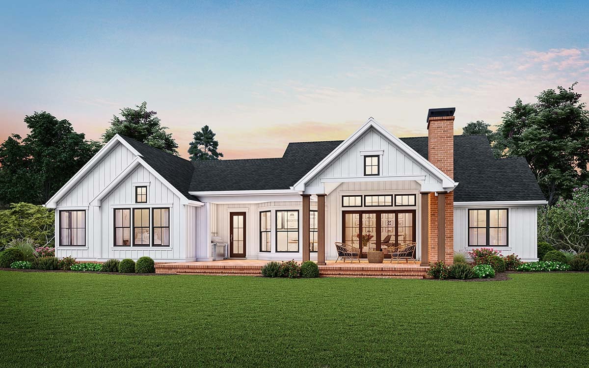 Cottage, Country, Craftsman, Farmhouse, Ranch Plan with 2460 Sq. Ft., 3 Bedrooms, 3 Bathrooms, 2 Car Garage Rear Elevation