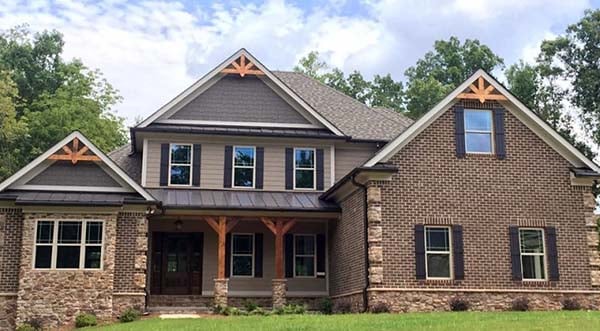 European, Traditional Plan with 2351 Sq. Ft., 4 Bedrooms, 3 Bathrooms, 2 Car Garage Picture 2