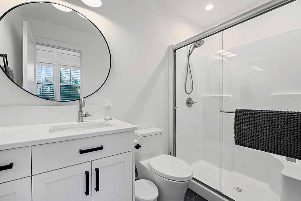 Country, Craftsman, Farmhouse, New American Plan with 4704 Sq. Ft., 4 Bedrooms, 5 Bathrooms, 3 Car Garage Picture 40