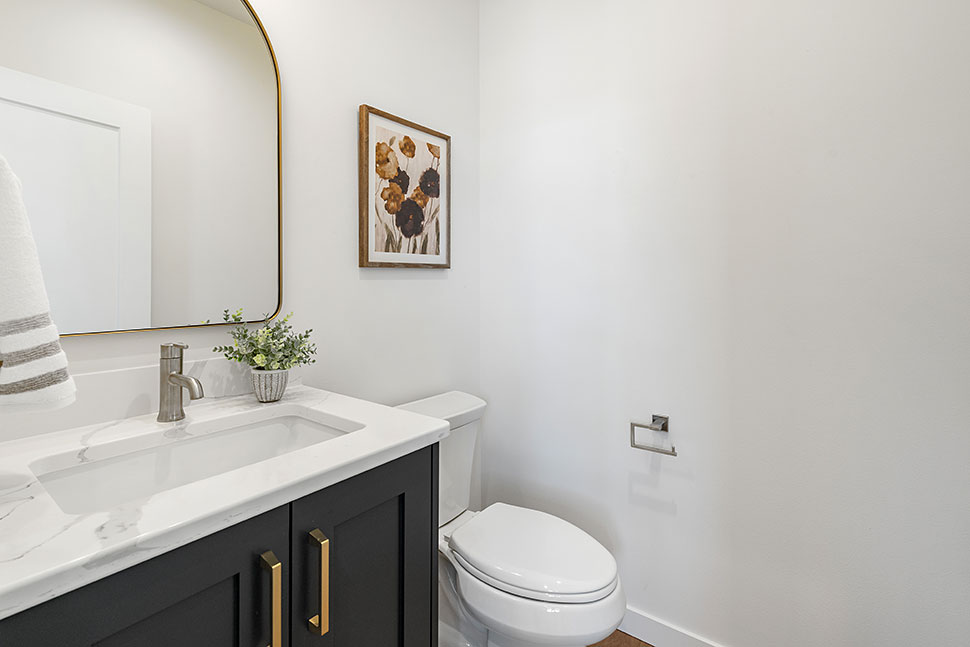 Cottage, Country, Craftsman, Farmhouse, Southern, Southwest, Traditional Plan with 2134 Sq. Ft., 3 Bedrooms, 3 Bathrooms, 3 Car Garage Picture 32