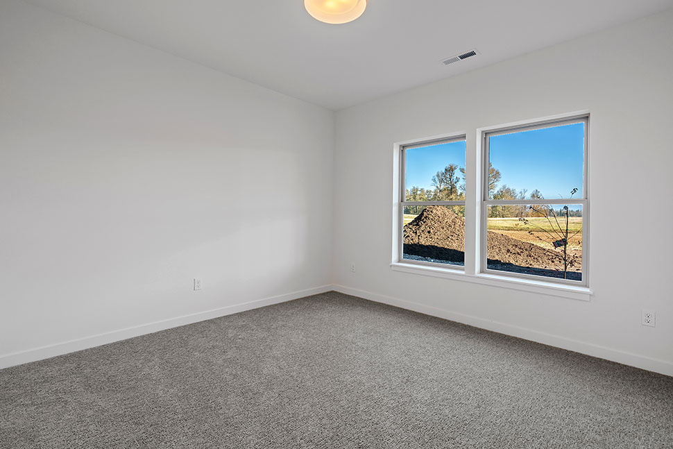 Cottage, Country, Craftsman, Farmhouse, Southern, Southwest, Traditional Plan with 2134 Sq. Ft., 3 Bedrooms, 3 Bathrooms, 3 Car Garage Picture 39