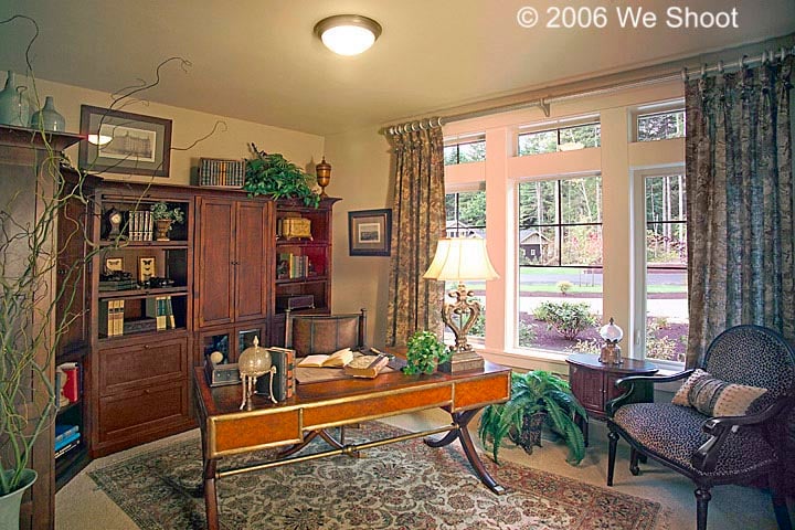 Country, Farmhouse Plan with 4650 Sq. Ft., 5 Bedrooms, 5 Bathrooms, 3 Car Garage Picture 7